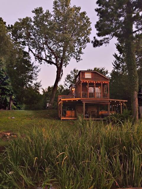 Bayou Breeze Bungalow