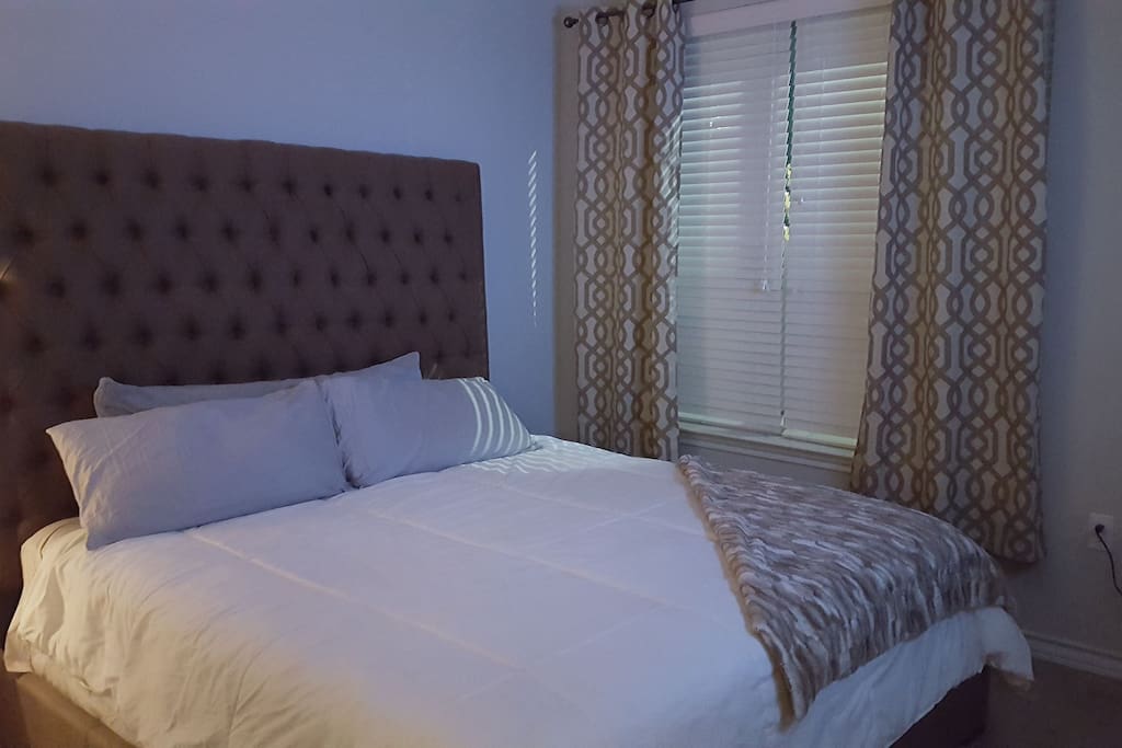 Bedroom with King mattress