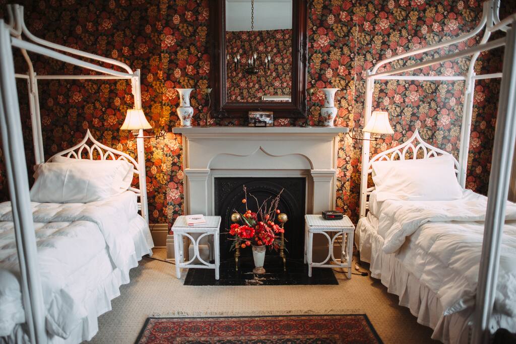 John G. Fisher Private Suite