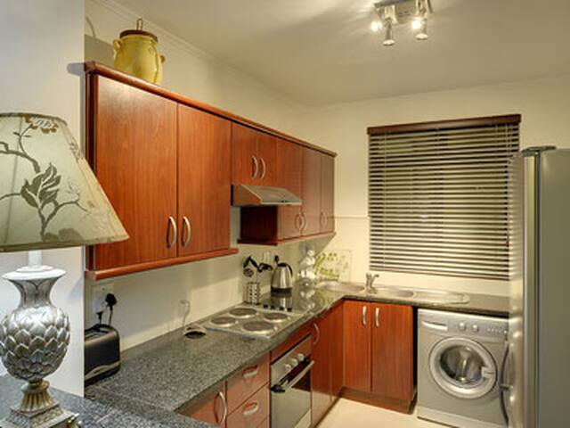 Century City , Island Club, Majorca gallery image 2