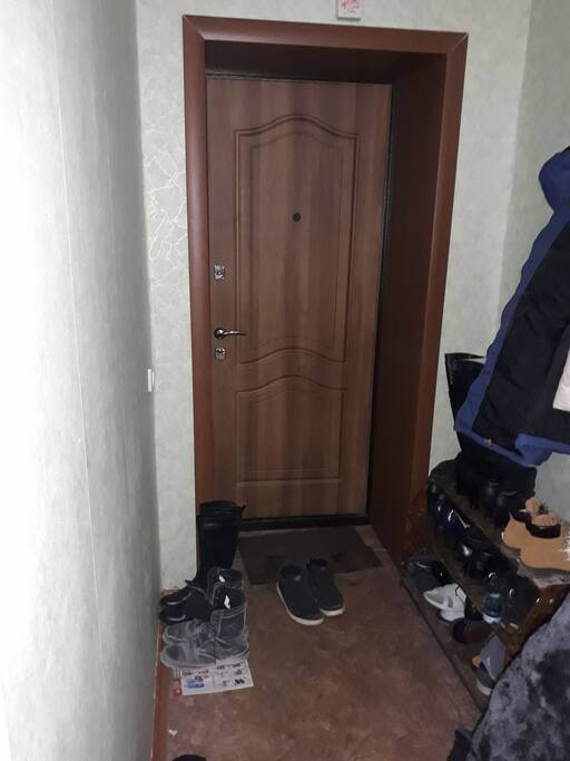 вход выход