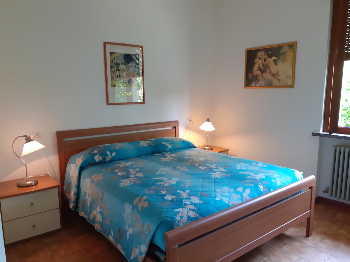 Ოთახის ნომერი 2