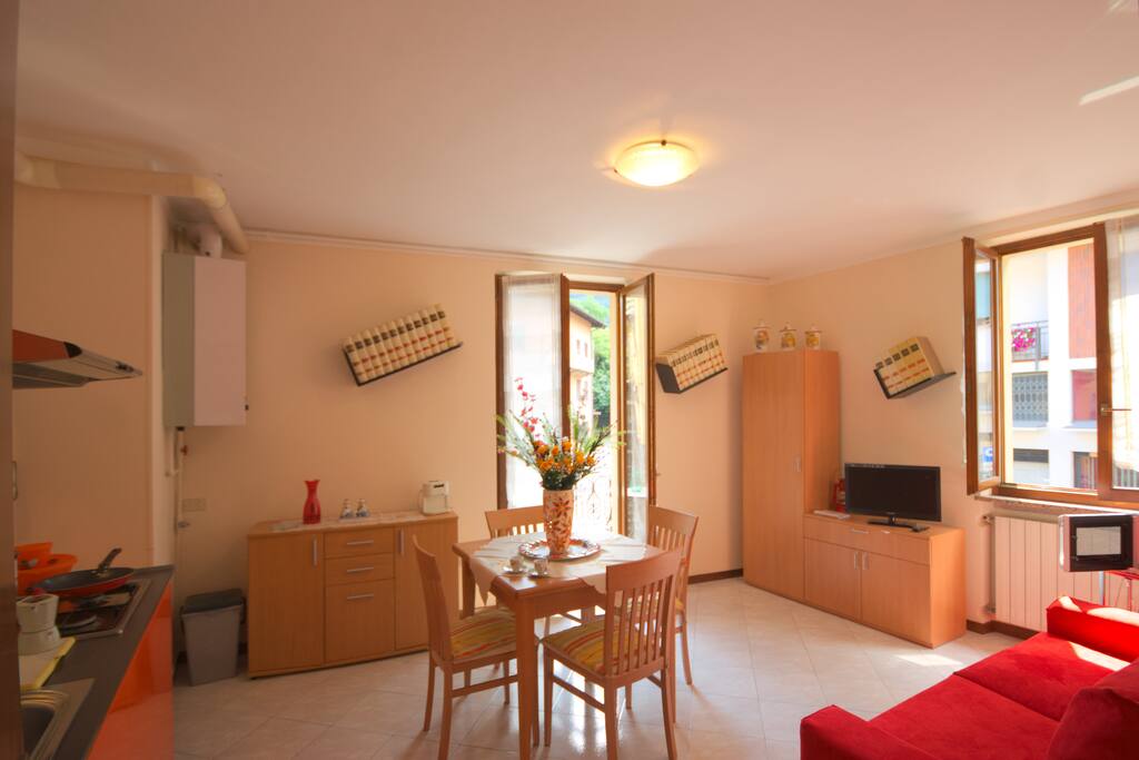 sala con angolo cottura