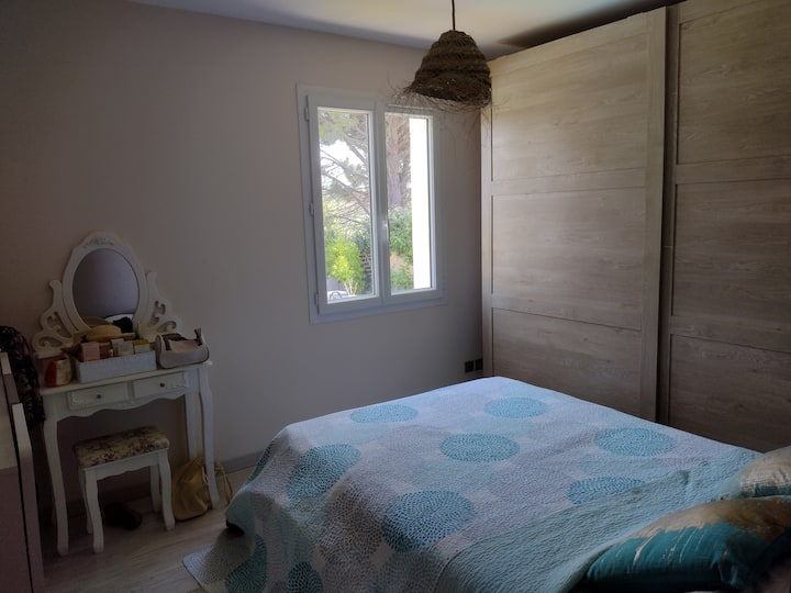 From the window you can see the pool 