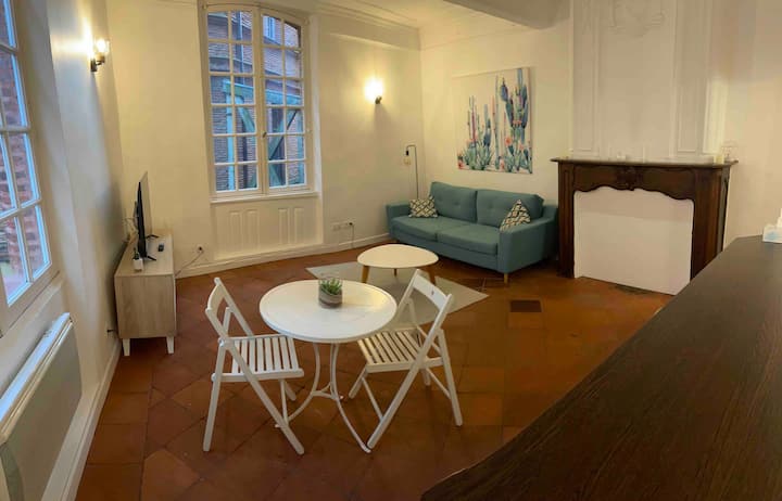 Appartement - Place Nationale - モンタルバン
