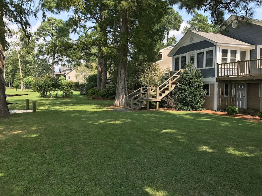 Nice grassy back yard