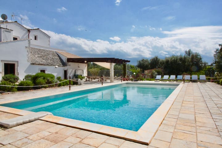 Beautiful masseria near Castellana