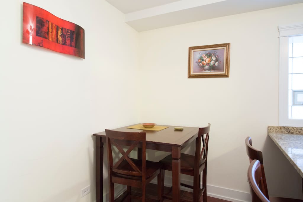Dining table seats 4