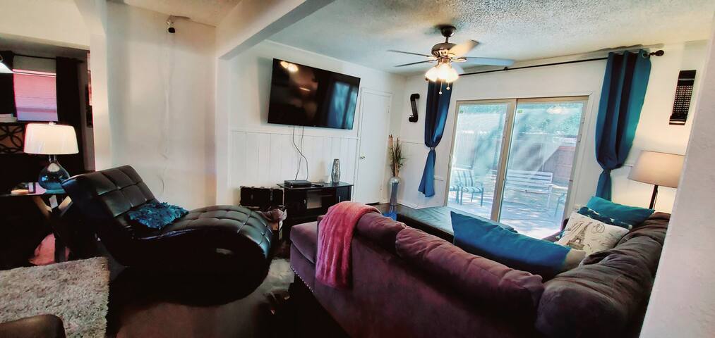 NEWLY Remodeled Sleeps 16/2 Queen,3 Full, 4 Twin gallery image 5