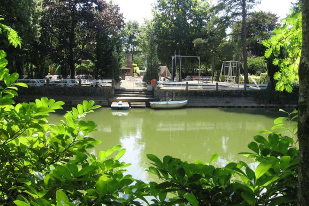 Balade au lac en pédalo