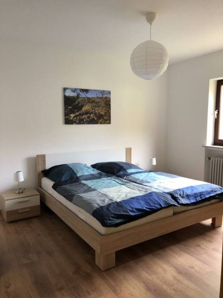 ห้องนอน (2) พร้อมเตียงคู่