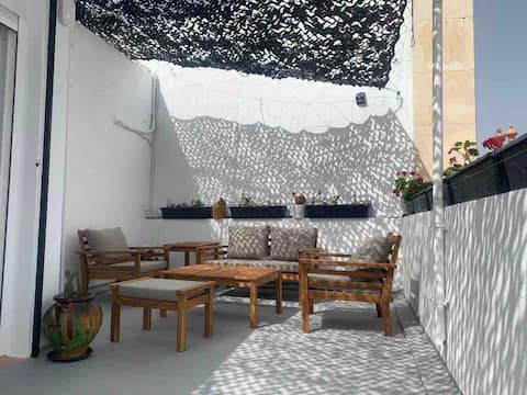 Popular Airbnb listing: Penthouse Terraces + Parking Chiclana in Chiclana De La Frontera