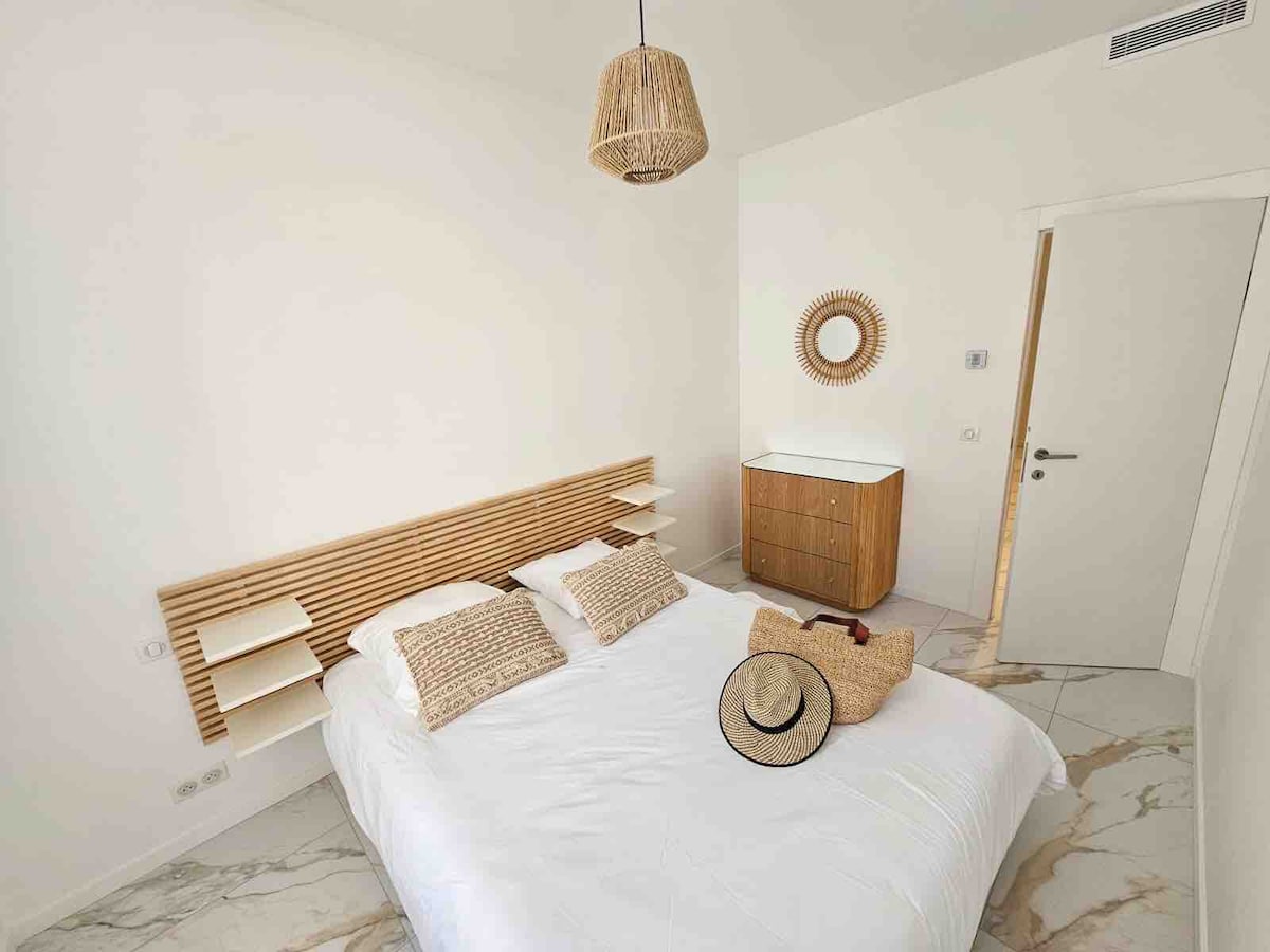 საძინებელი 1