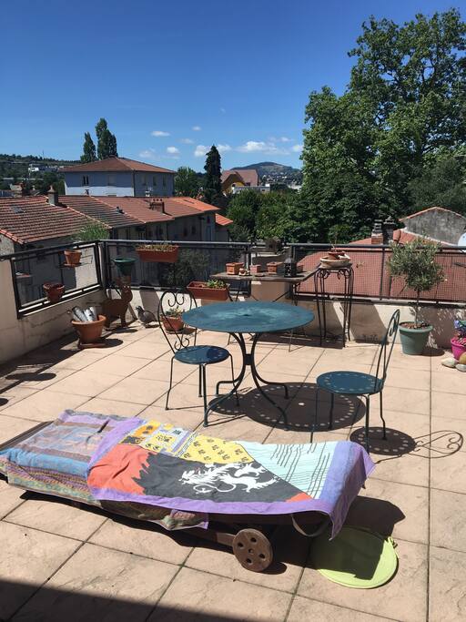 Terrasse donnant directement sur le studio