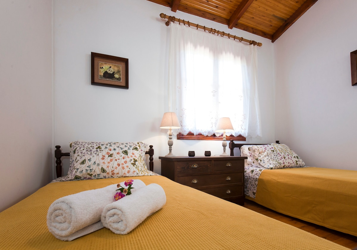 غرفة النوم 2