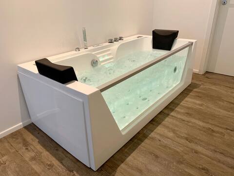 Luxury suite in the heart of Kempten**** + parking