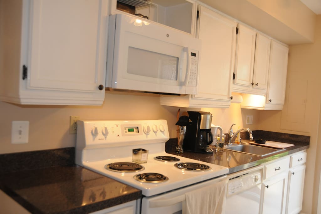 Kitchen 1