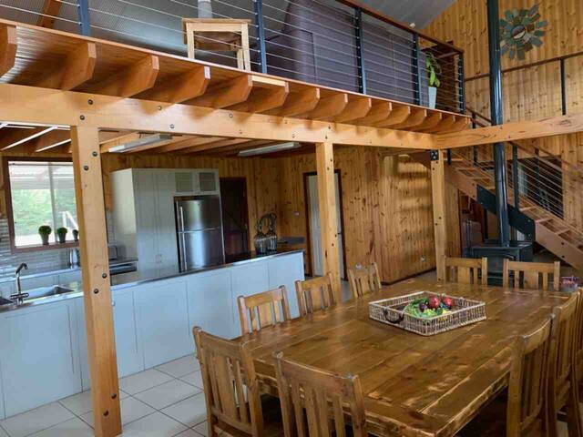 Airbnb Ilford Vacation Rentals Places To Stay New South