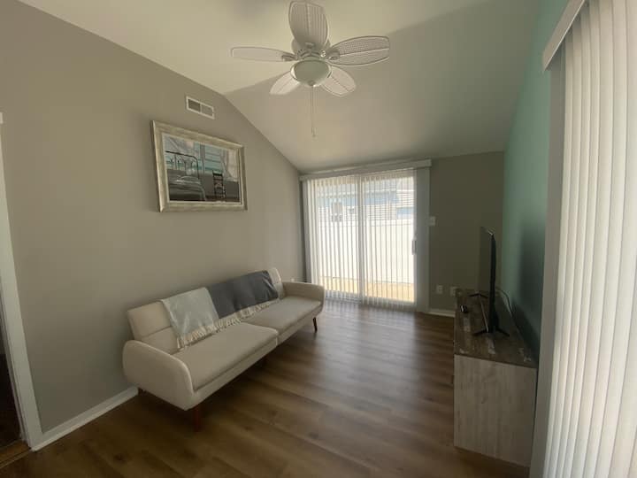 Newly Renovated Beach Getaway! - Cape May Point State Park, Cape May Point