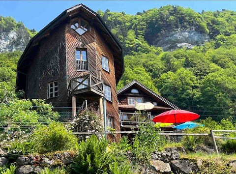 350-year-old farmhouse, 42 people