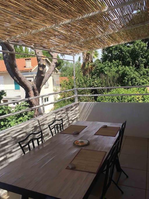 Terrasse spacieuse