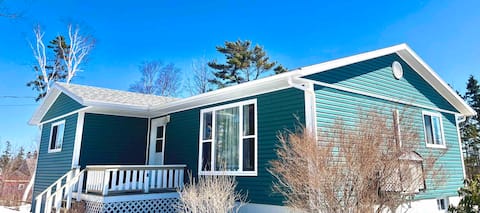 Kaye's Cozy Cottage @ Kings Point Beach Road