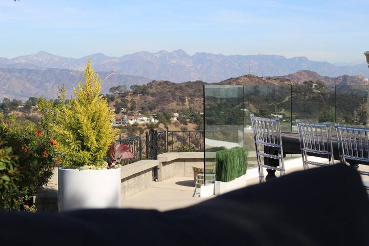 Garden in the Sky-Life on Top of the World gallery image 5