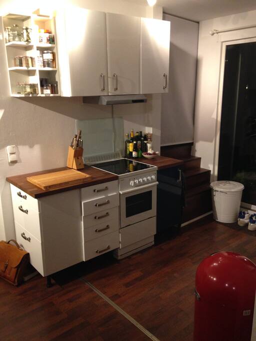 Küche (kitchen)