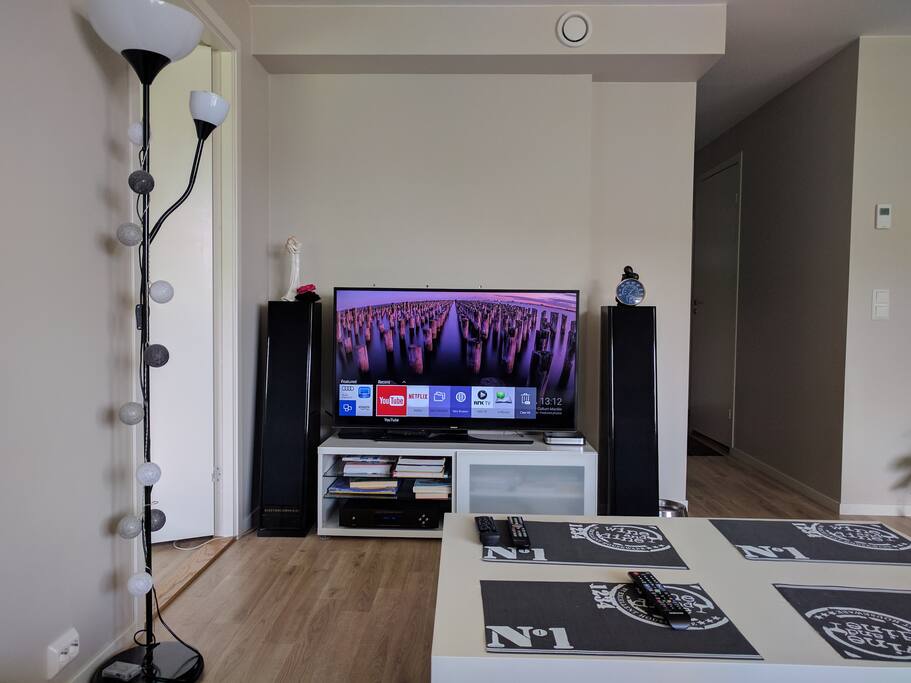 TV / Multimedia corner with Cable TV, and your favorite Streaming Services.