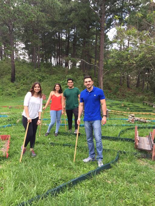 Campo de golfito 9 hoyos