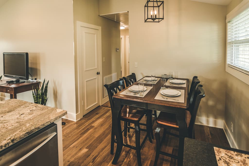Dining area next to kitchen.