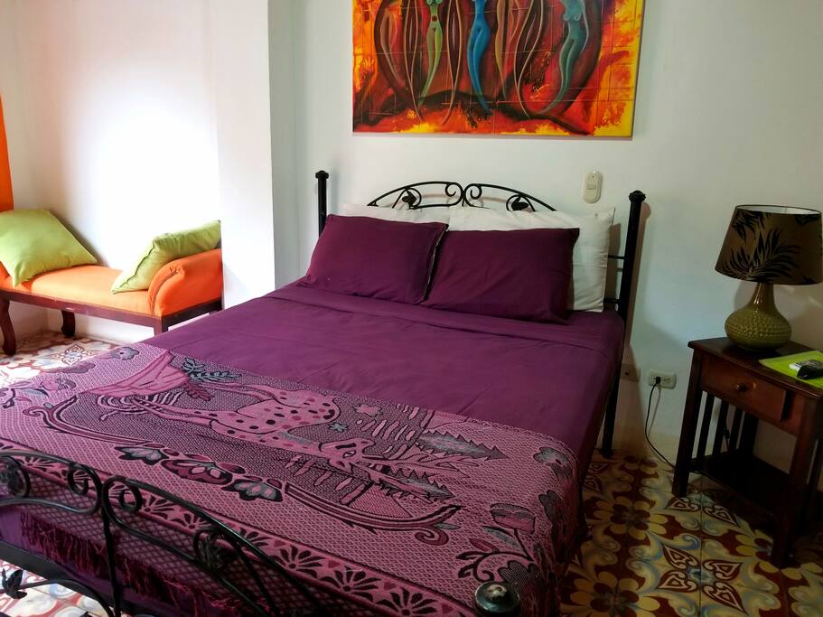 Queen bed