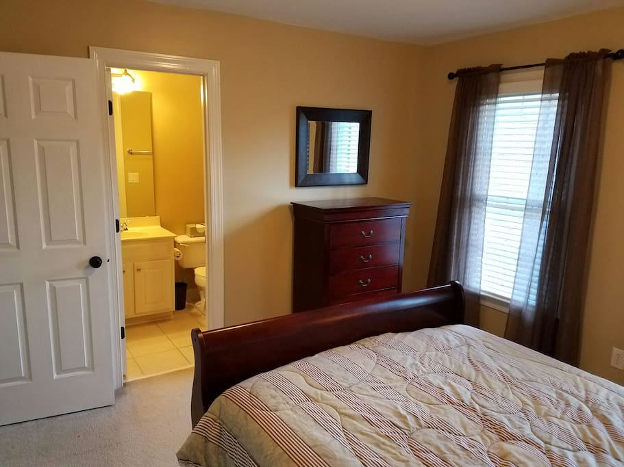 Attached full size private bathroom.