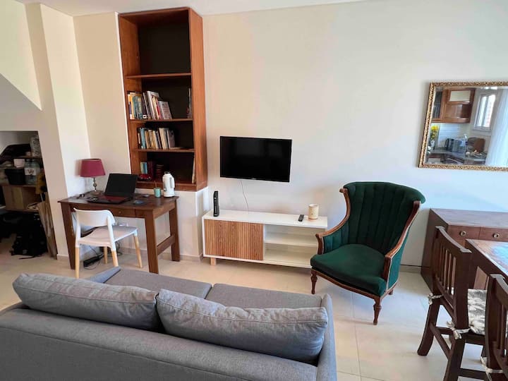 Дуплекс с 1 спальней и мебелью в Almagro