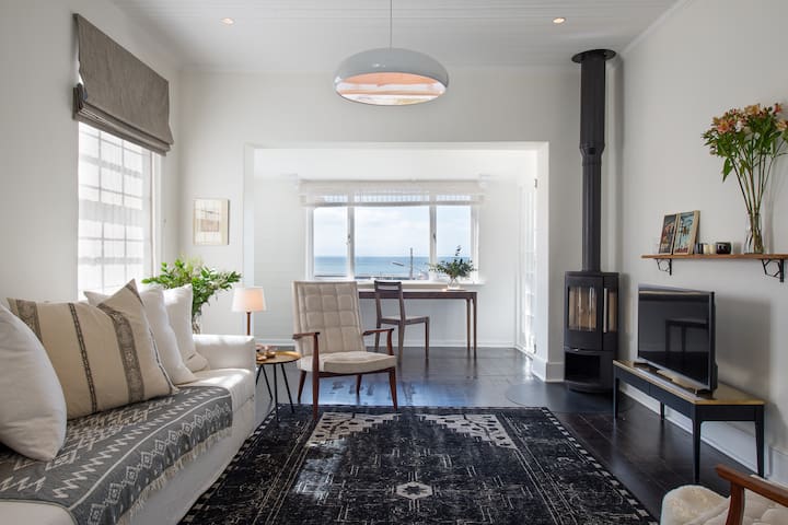 Windsor House gallery image 2