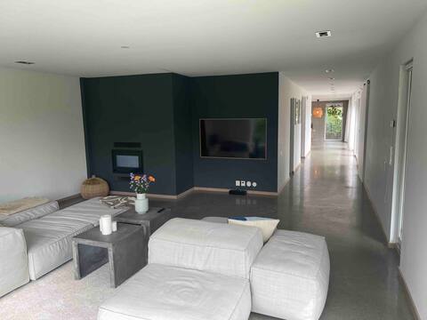 Fabulous 5 Bedroom Luxury Home