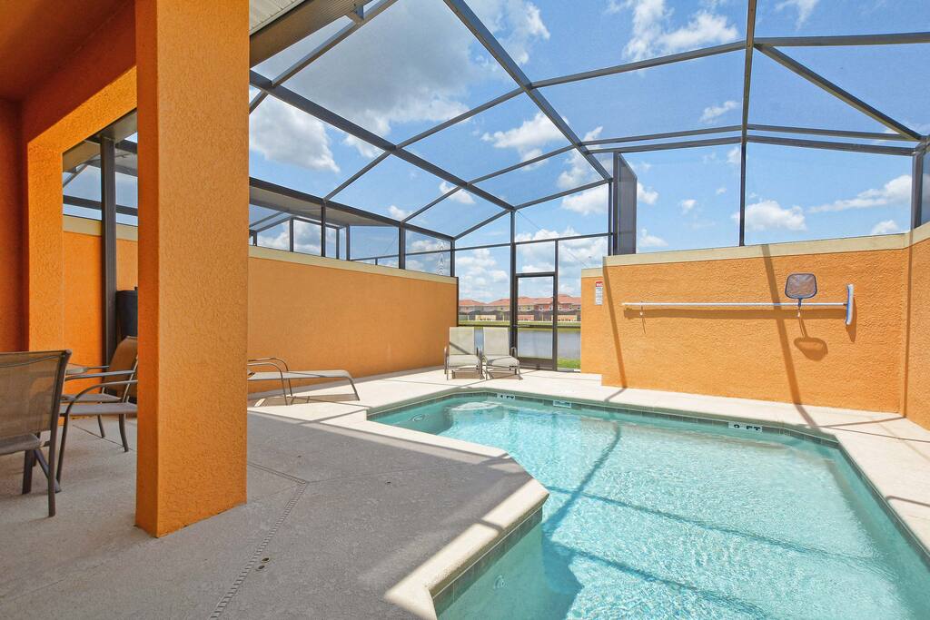 Heated Swimming Pool