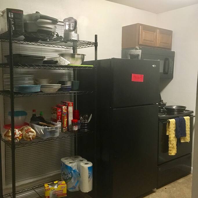 Kitchen 1/2