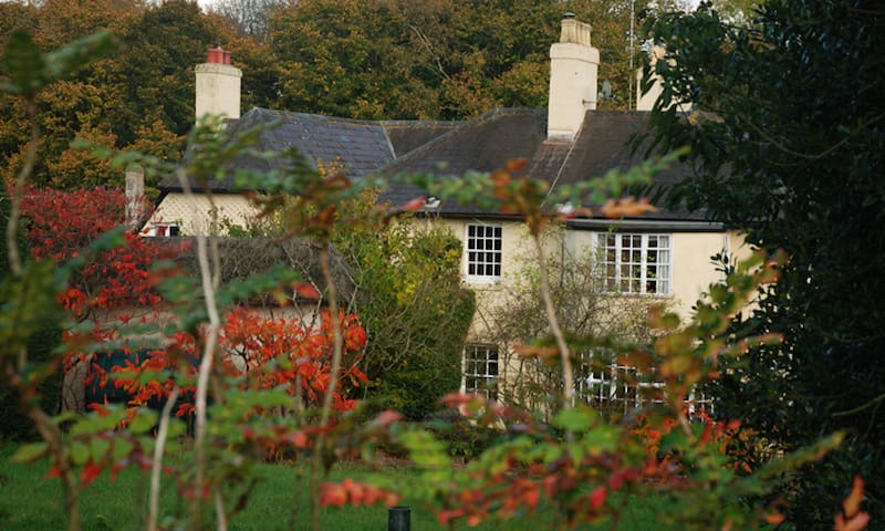 Near Winchester, Family-friendly B&B