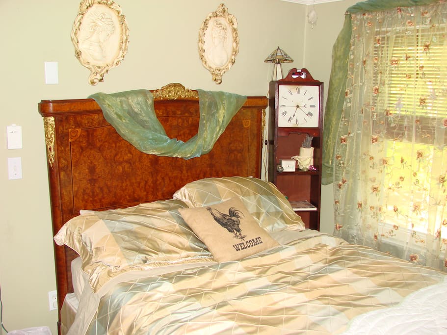 Private bedroom