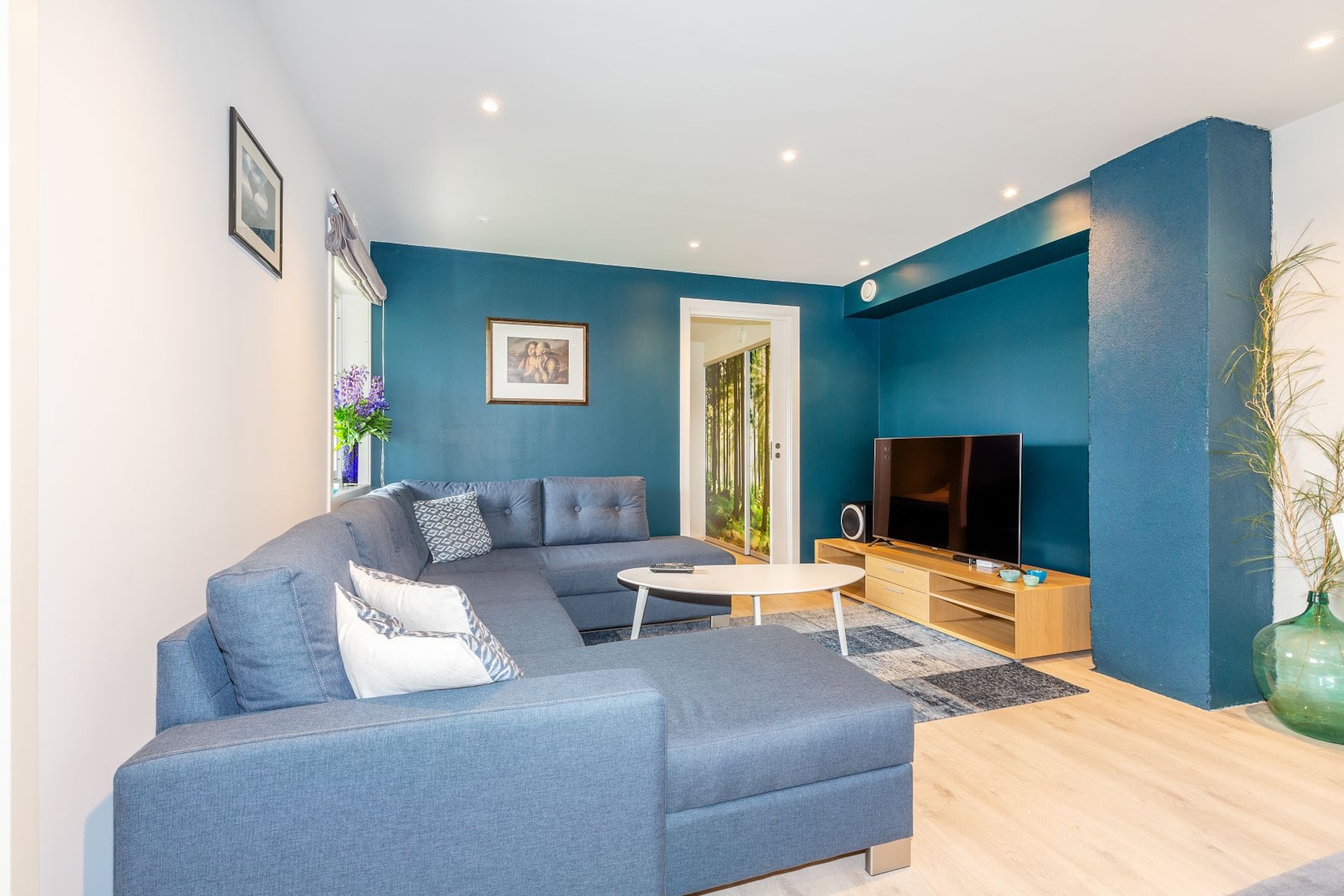 Modern Apartment with panorama wiew — photo 2