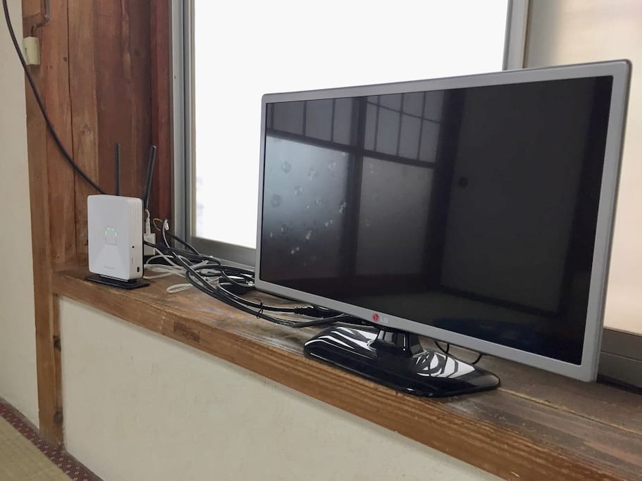 TV & Wi-Fi