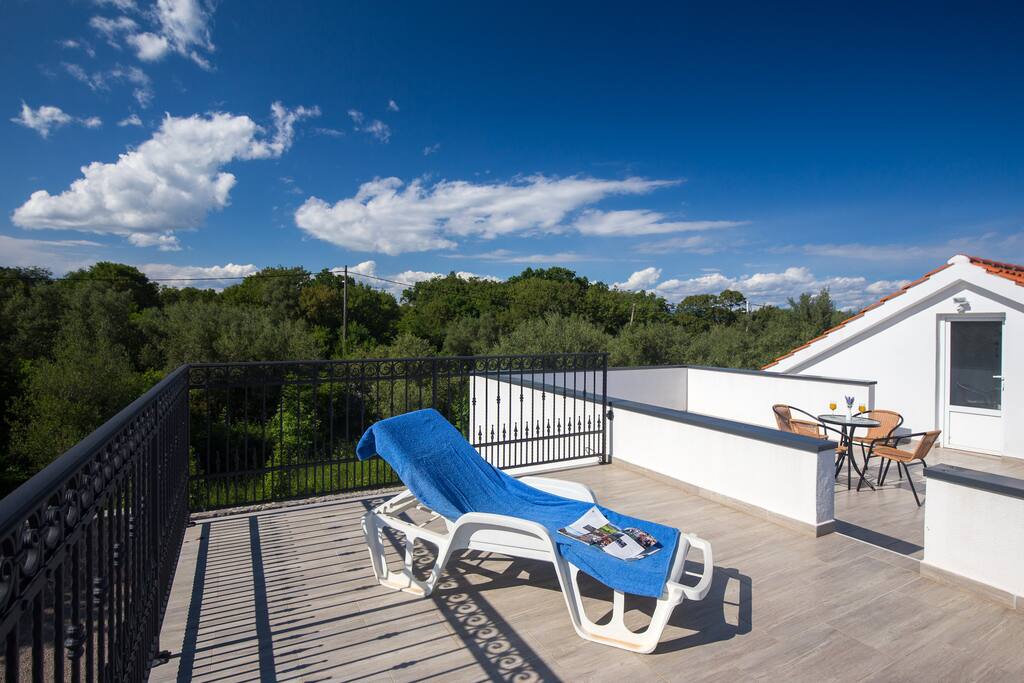 Big private patio for your use only. Apartments Kaja, Krk