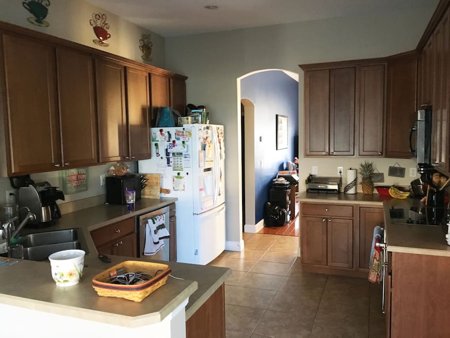 Large and spacious kitchen