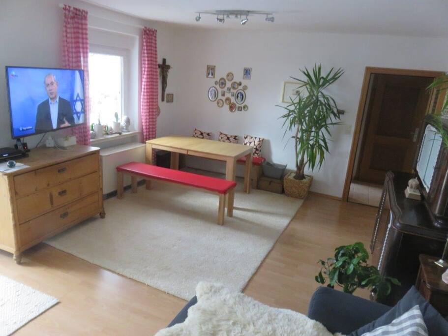 Wohnzimmer/Livingroom