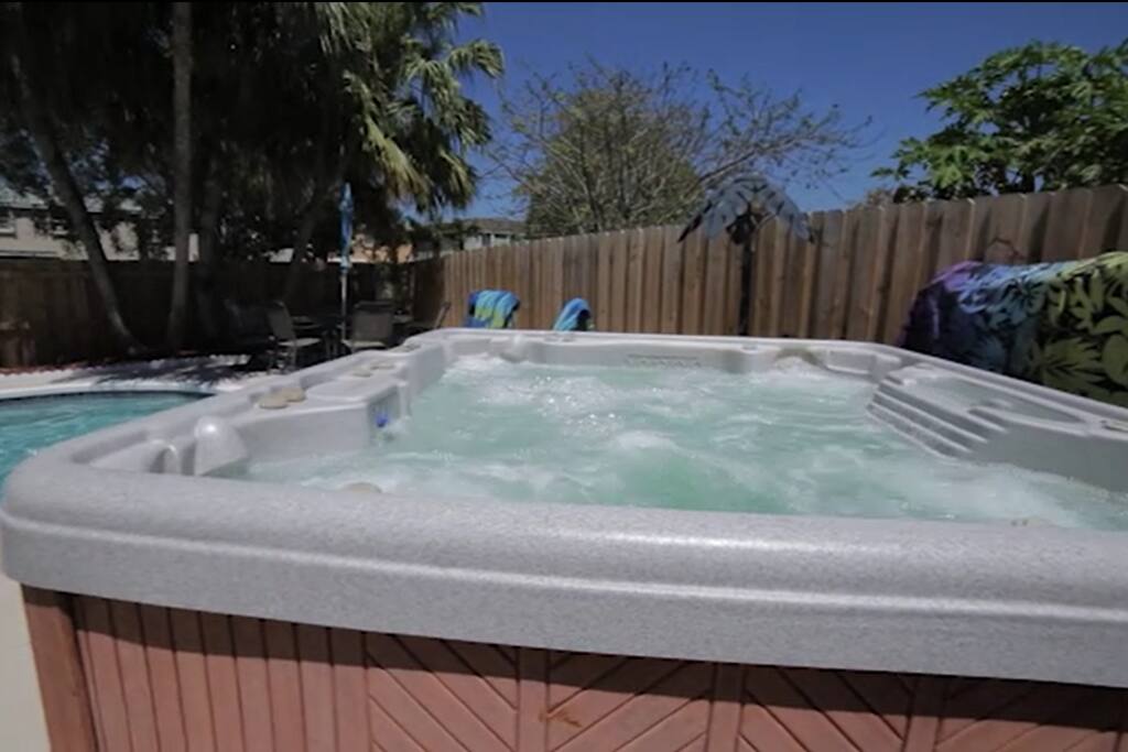 Jacuzzi