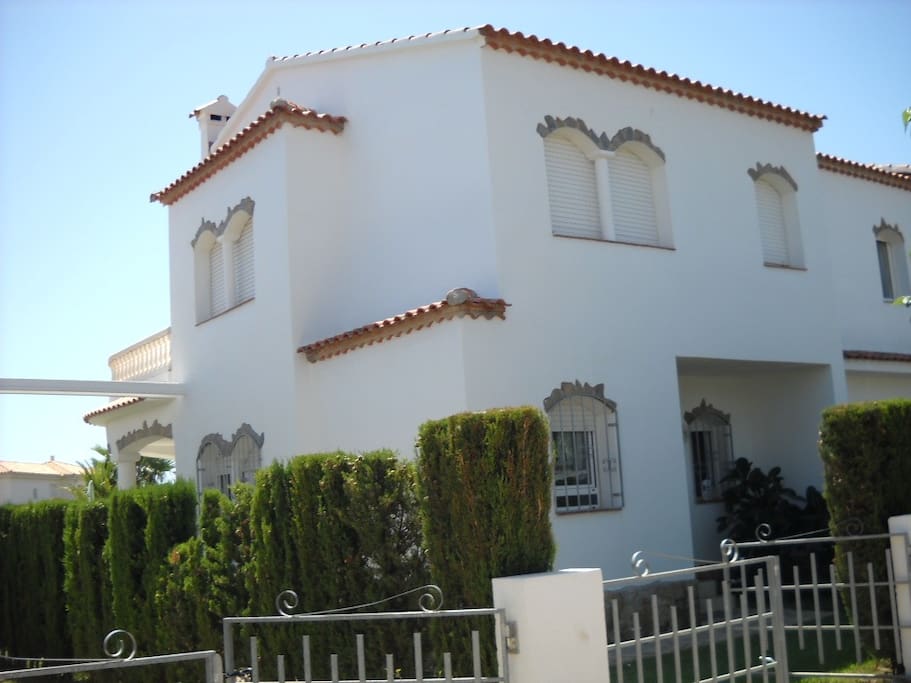 Villa front view