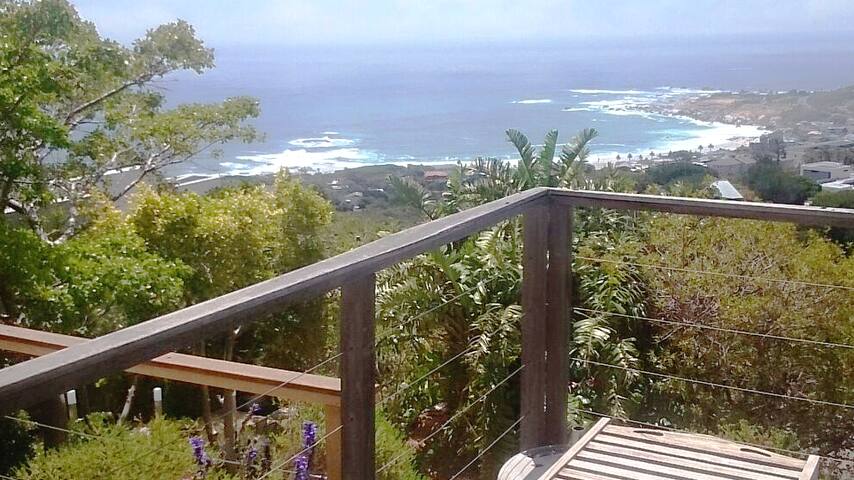 Camps Bay SPECTACULAR Ocean & Mountain VIEWS!!! gallery image 3