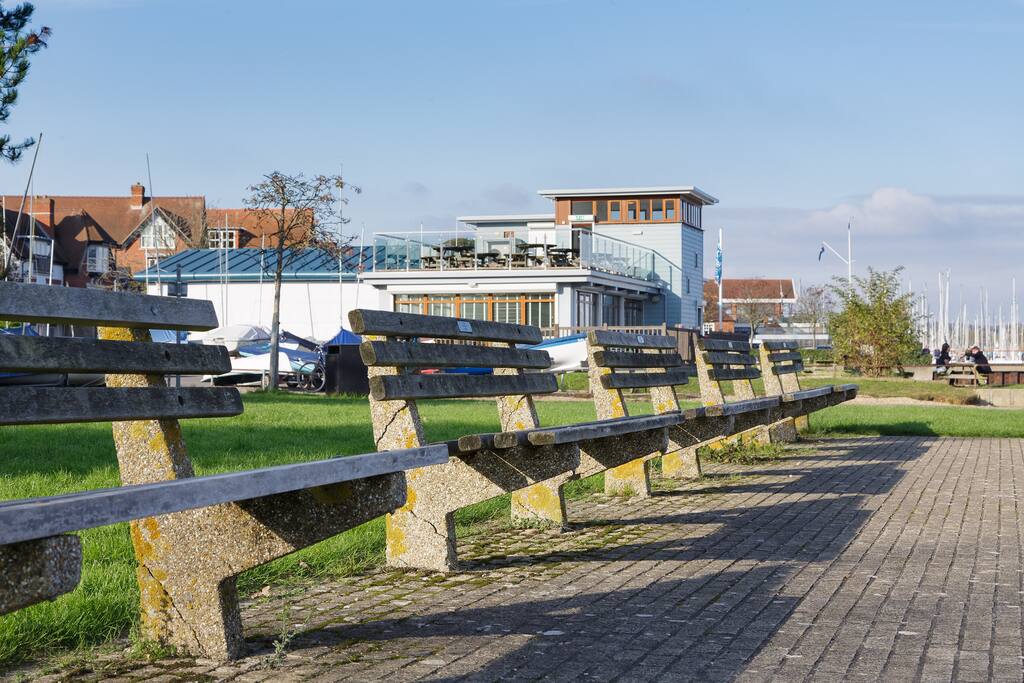 Hamble View of the Watersedge