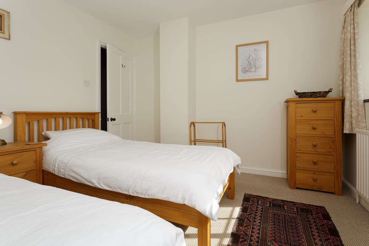 The twin bedroom